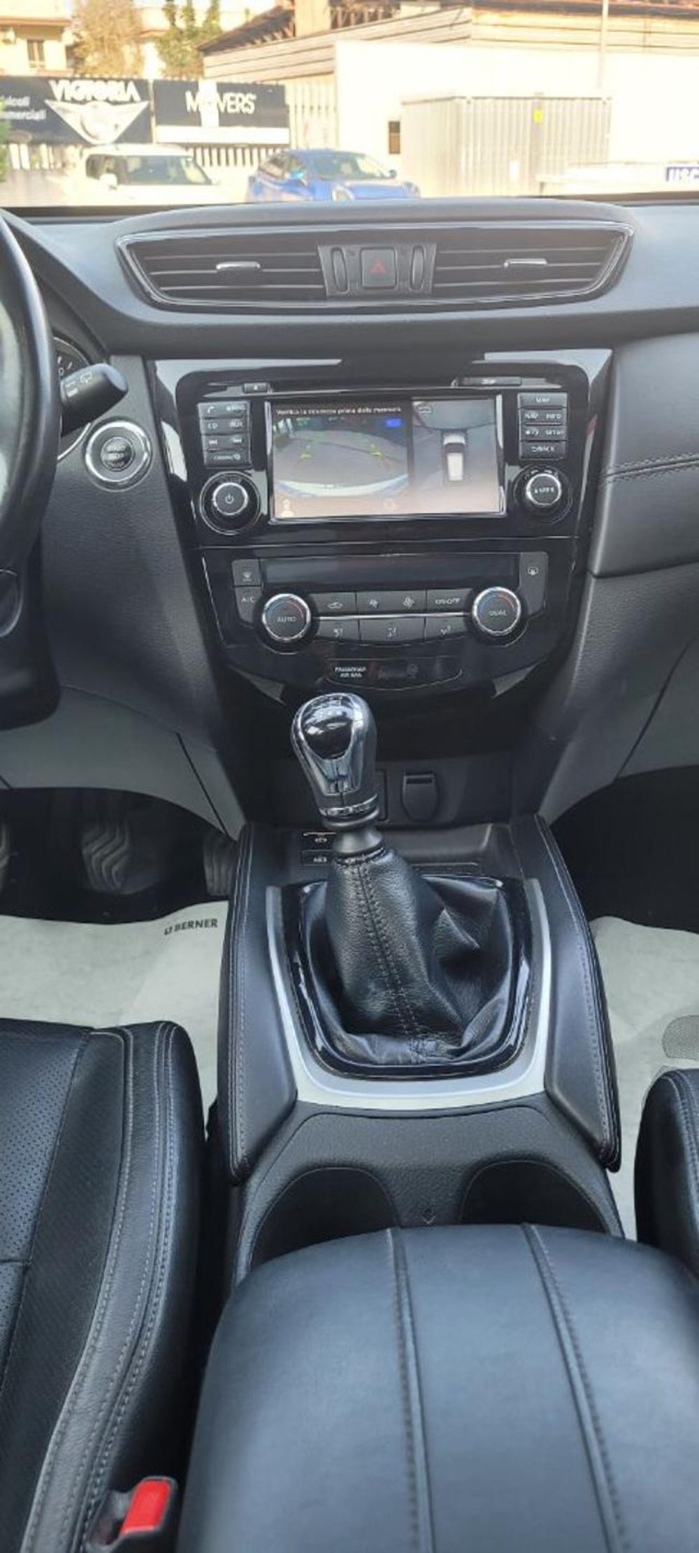 Nissan X-Trail usata a Napoli (9)