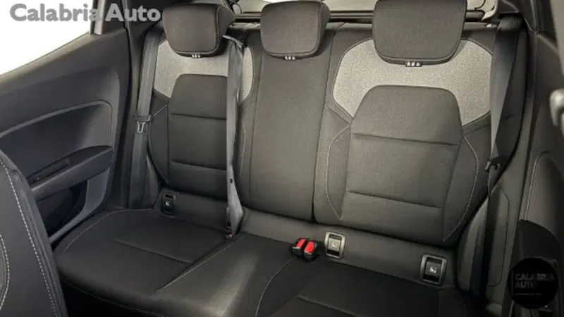Renault Clio nuova a Reggio Calabria (11)