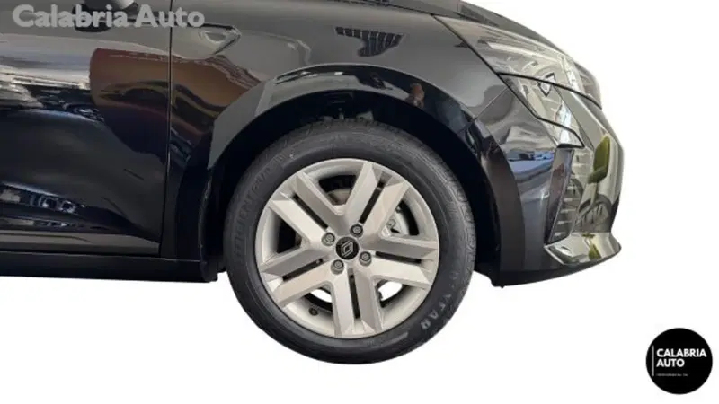 Renault Clio nuova a Reggio Calabria (17)