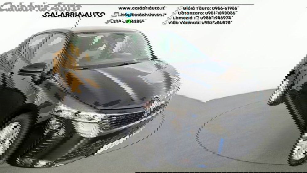 Renault Clio nuova a Reggio Calabria (2)