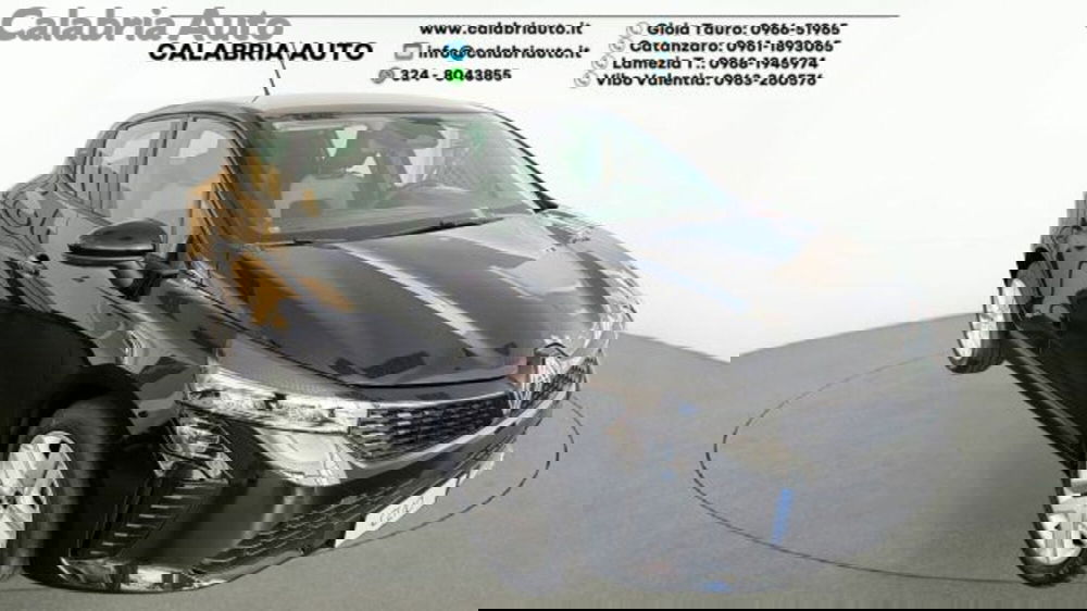 Renault Clio nuova a Reggio Calabria (2)