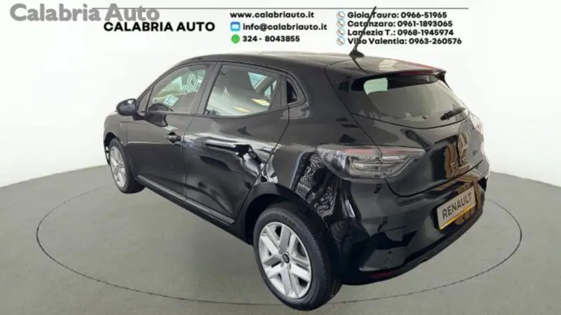Renault Clio nuova a Reggio Calabria (3)
