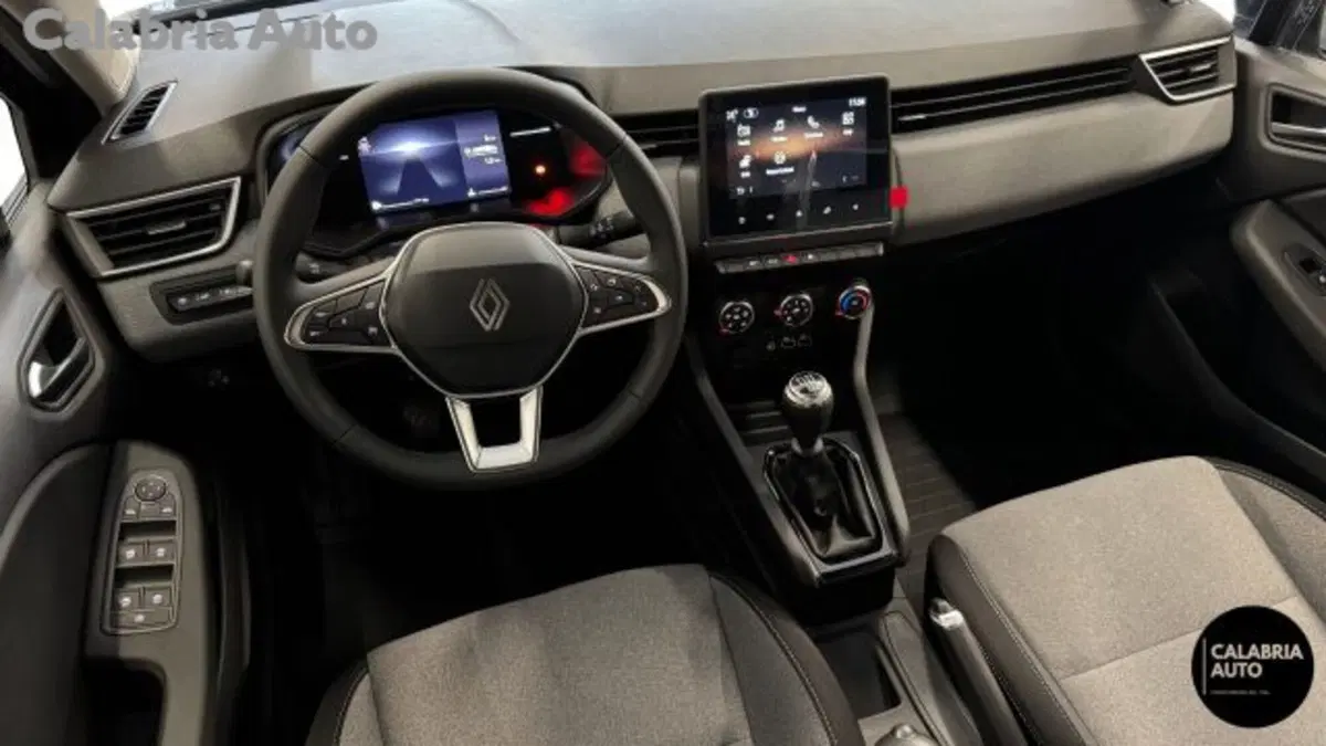 Renault Clio nuova a Reggio Calabria (6)