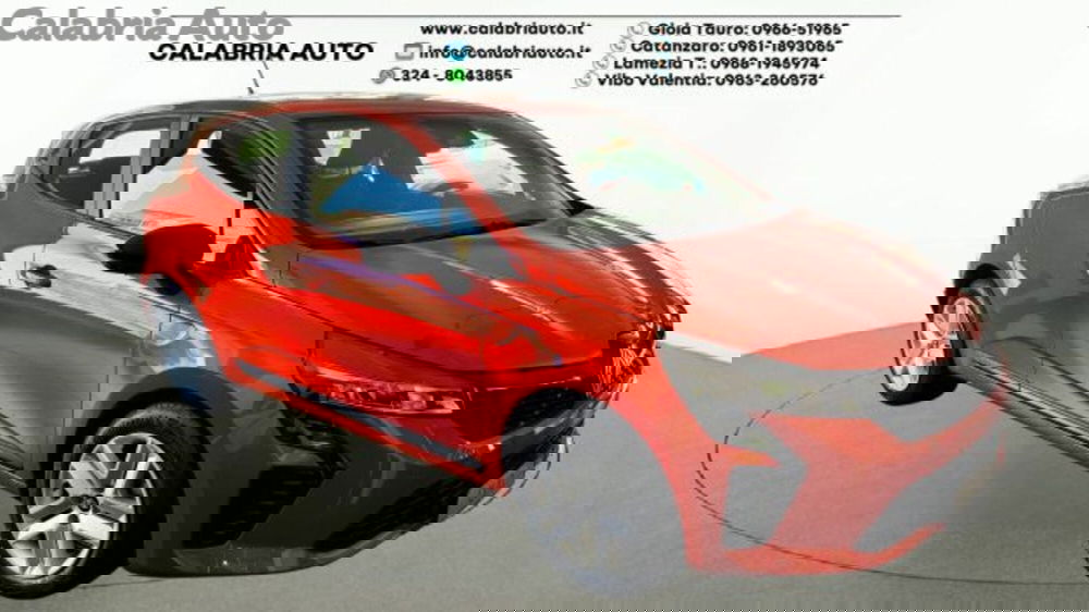 Renault Clio nuova a Reggio Calabria (2)