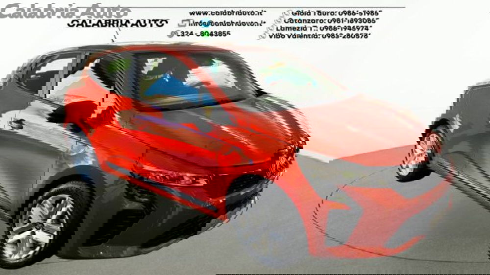 Renault Clio nuova a Reggio Calabria (2)