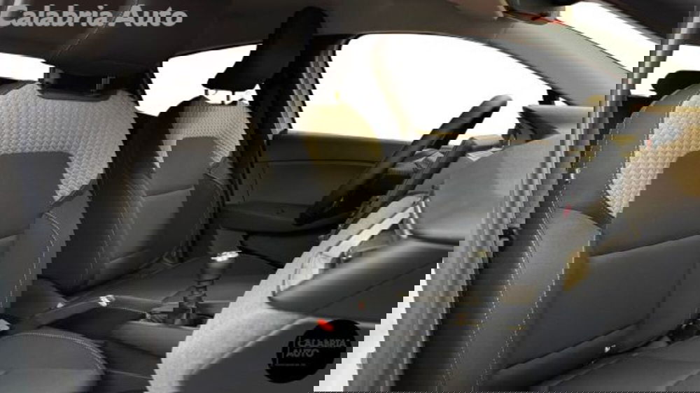 Renault Clio nuova a Reggio Calabria (10)