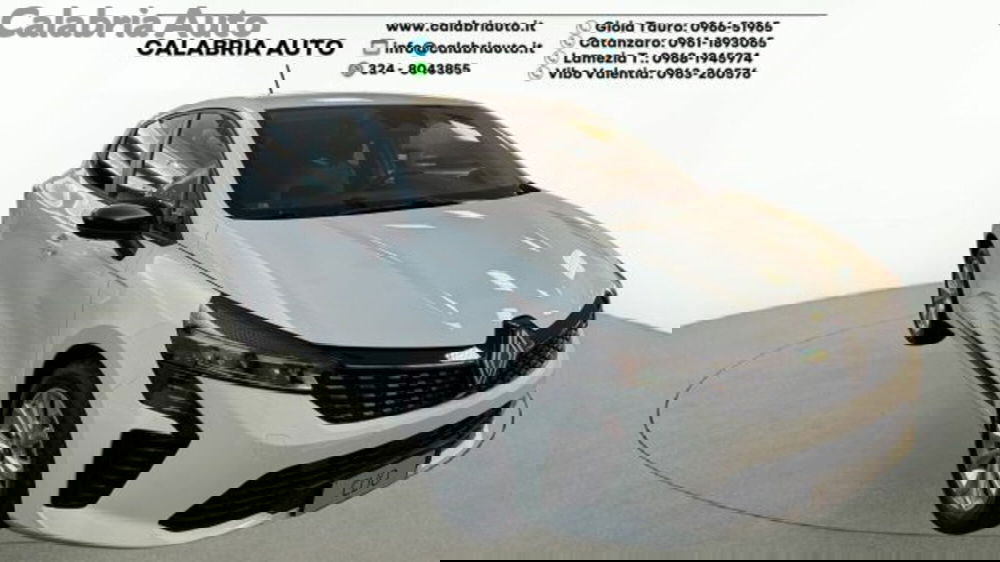 Renault Clio nuova a Reggio Calabria (2)