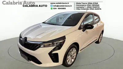 Renault Clio Blue dCi 100 CV 5 porte Evolution nuova a Gioia Tauro