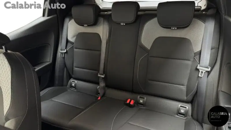 Renault Clio nuova a Reggio Calabria (13)