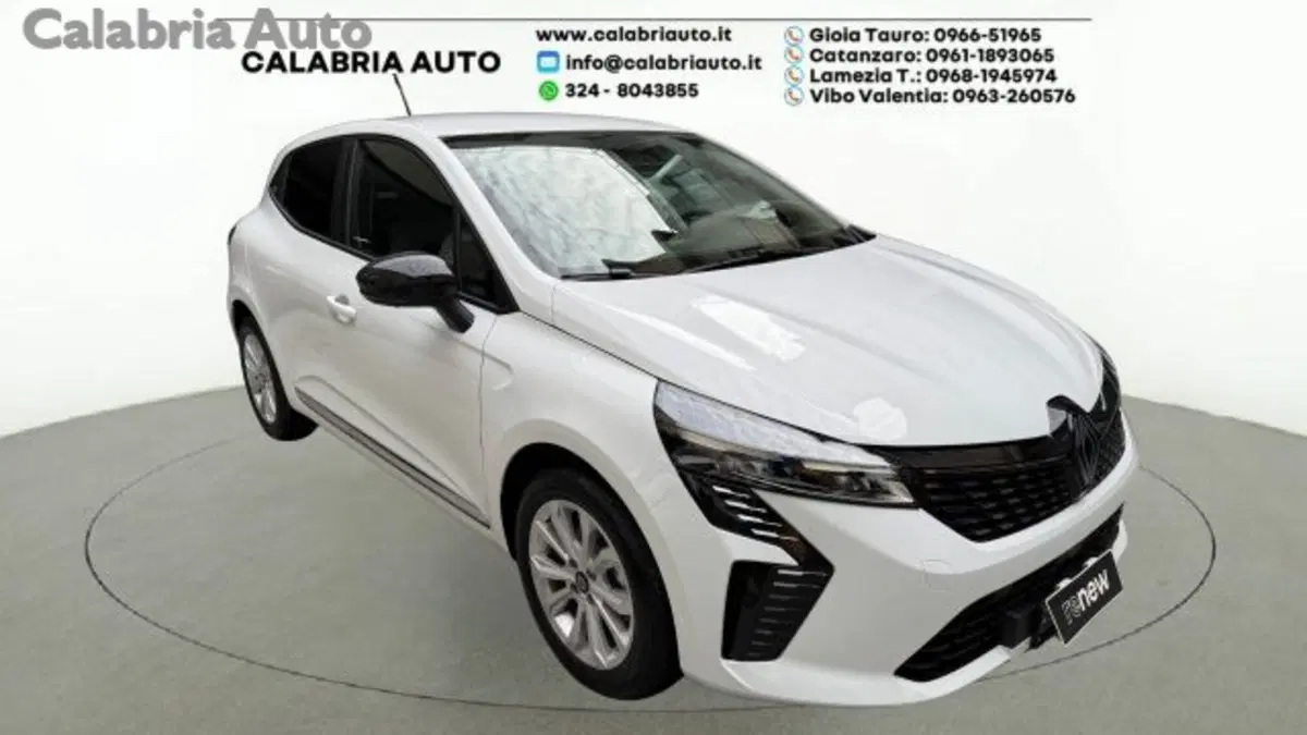 Renault Clio nuova a Reggio Calabria (2)