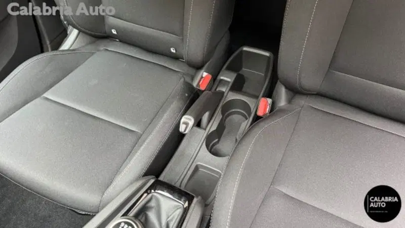 Renault Clio nuova a Reggio Calabria (20)