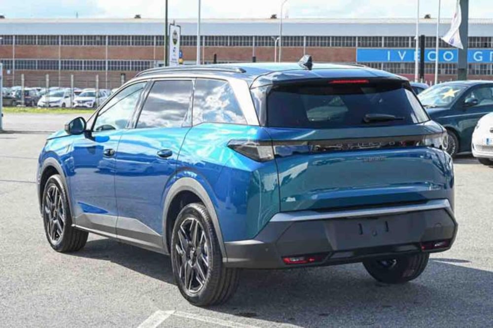 Peugeot 5008 nuova a Torino (4)