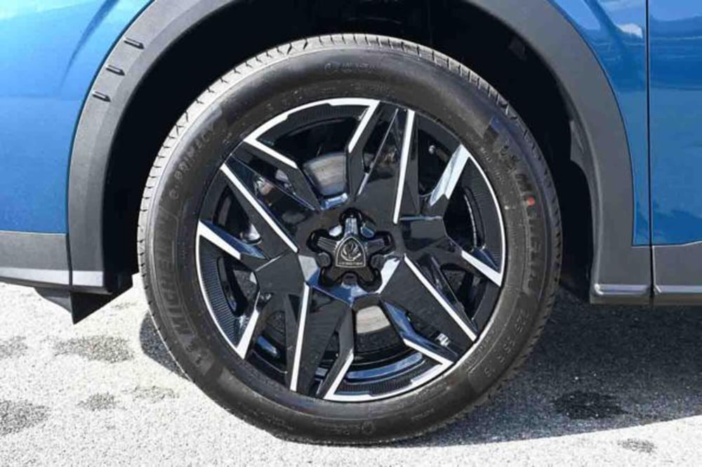Peugeot 5008 nuova a Torino (6)