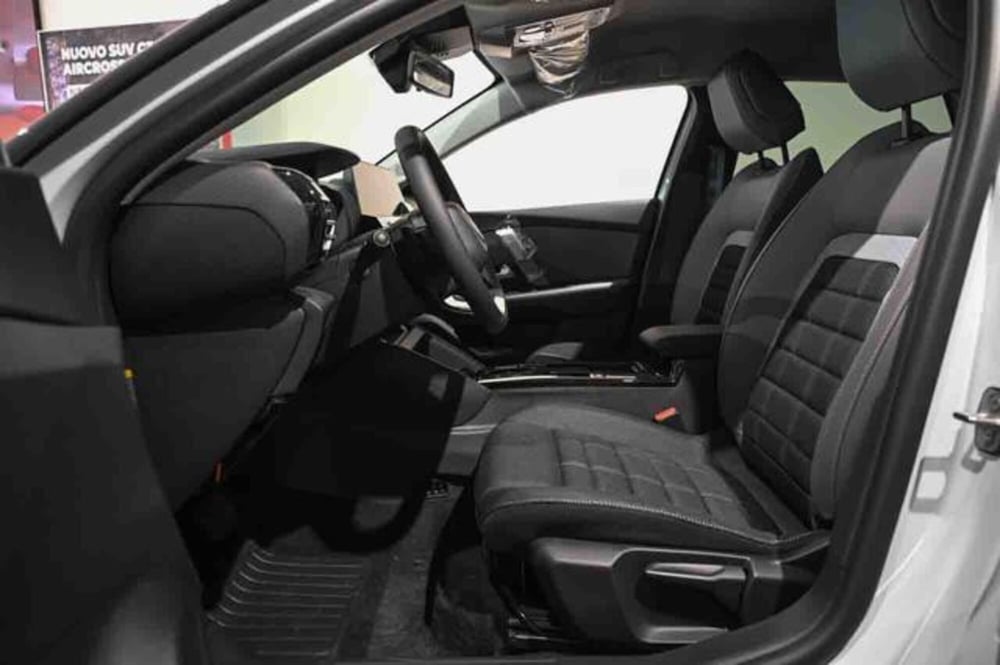 Citroen C4 nuova a Torino (9)