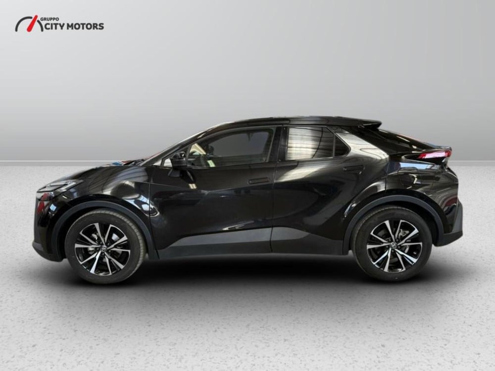 Toyota Toyota C-HR usata a Monza e Brianza (3)