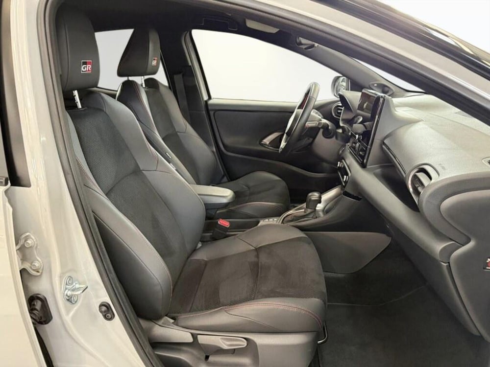 Toyota Yaris Cross usata a Monza e Brianza (9)