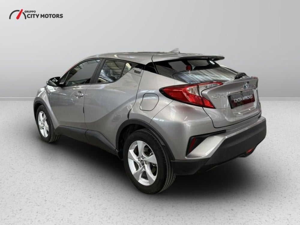 Toyota Toyota C-HR usata a Monza e Brianza (5)