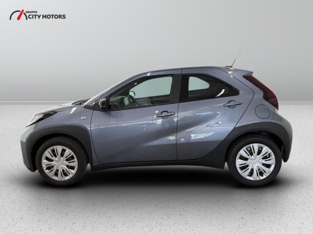 Toyota Aygo X usata a Monza e Brianza (3)
