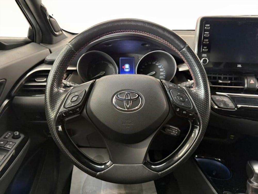Toyota Toyota C-HR usata a Monza e Brianza (8)