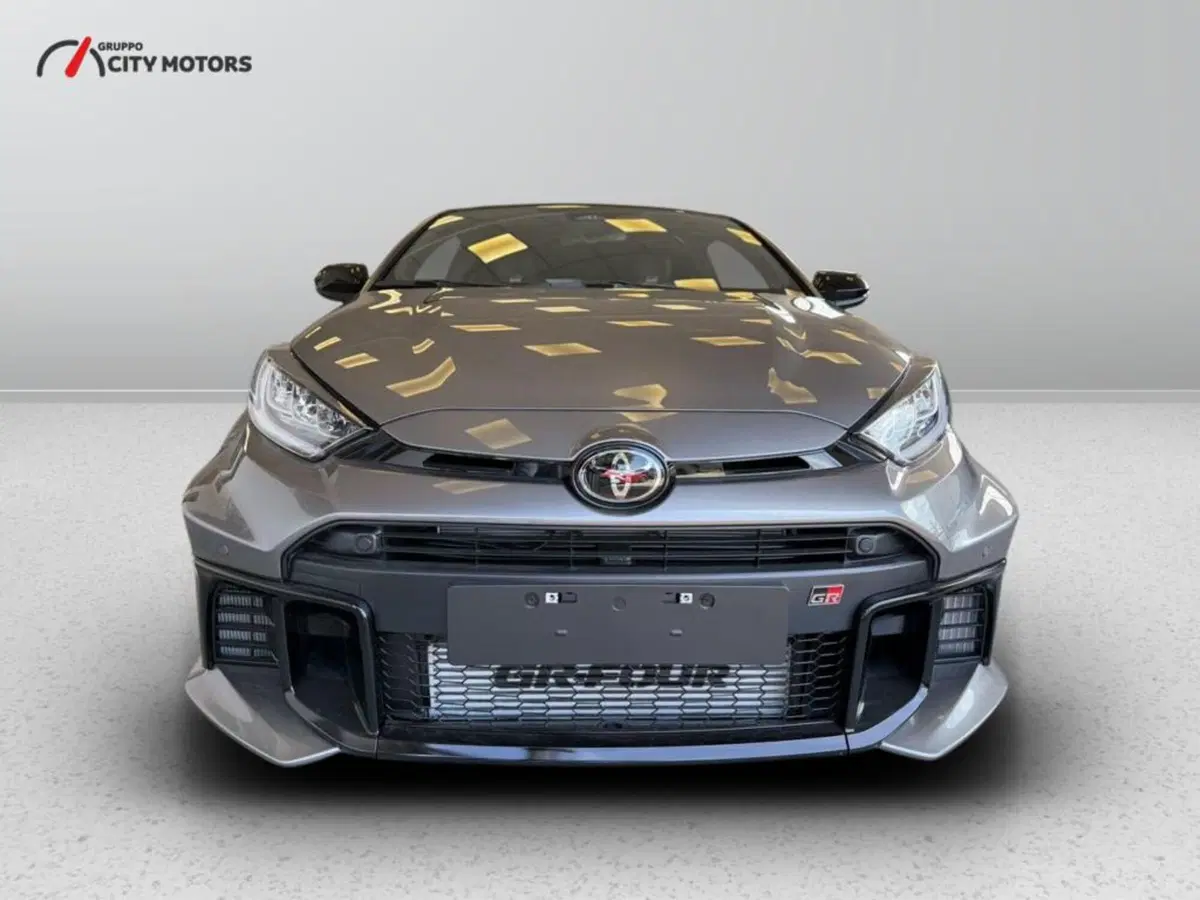 Toyota GR Yaris nuova a Monza e Brianza (2)
