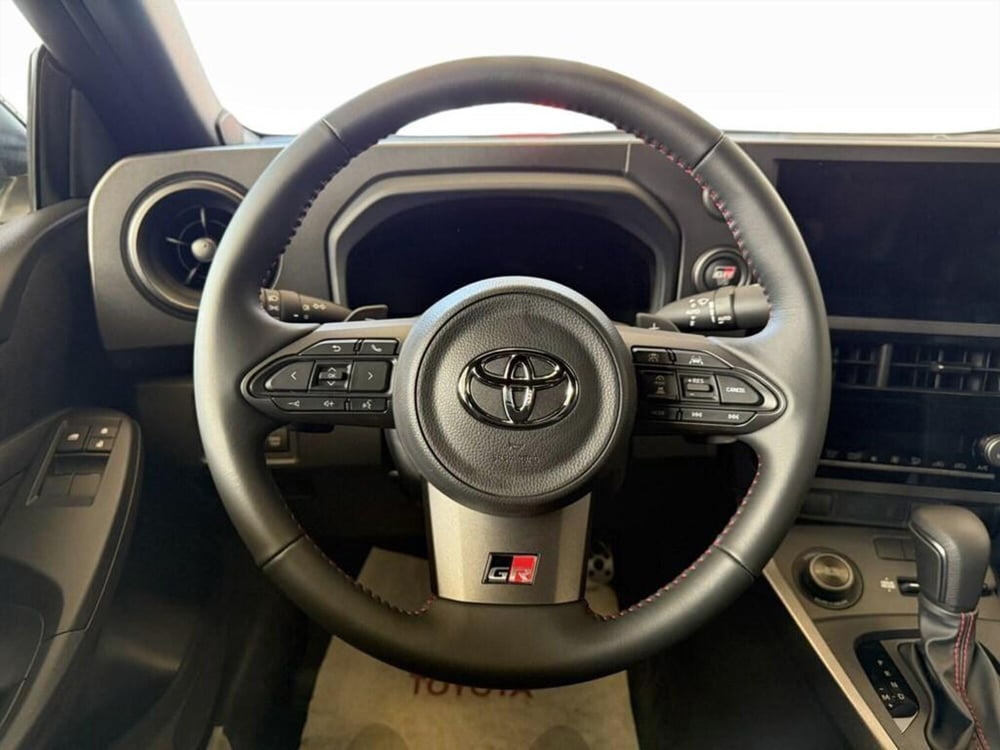 Toyota GR Yaris nuova a Monza e Brianza (7)