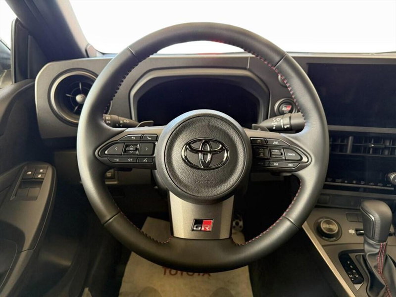 Toyota GR Yaris nuova a Monza e Brianza (7)