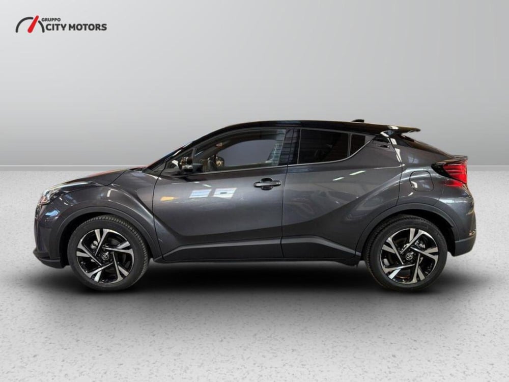 Toyota Toyota C-HR nuova a Monza e Brianza (3)