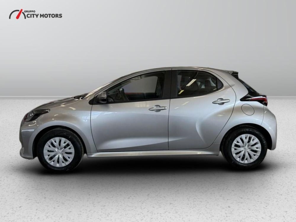 Toyota Yaris Cross nuova a Monza e Brianza (3)