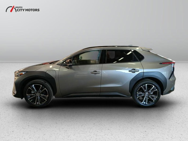 Toyota bZ4X nuova a Monza e Brianza (3)