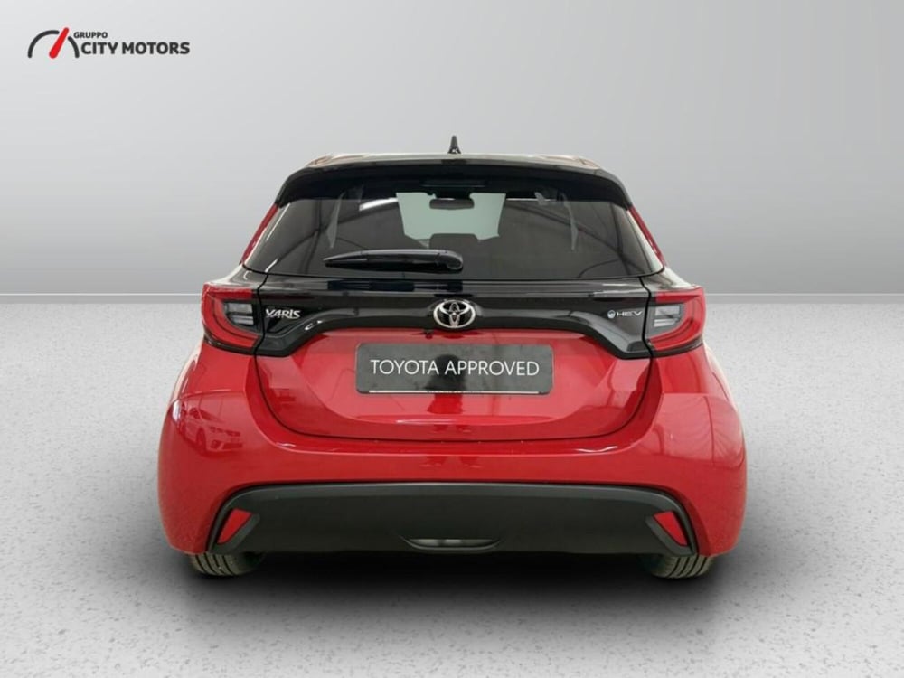 Toyota Yaris Cross nuova a Monza e Brianza (5)