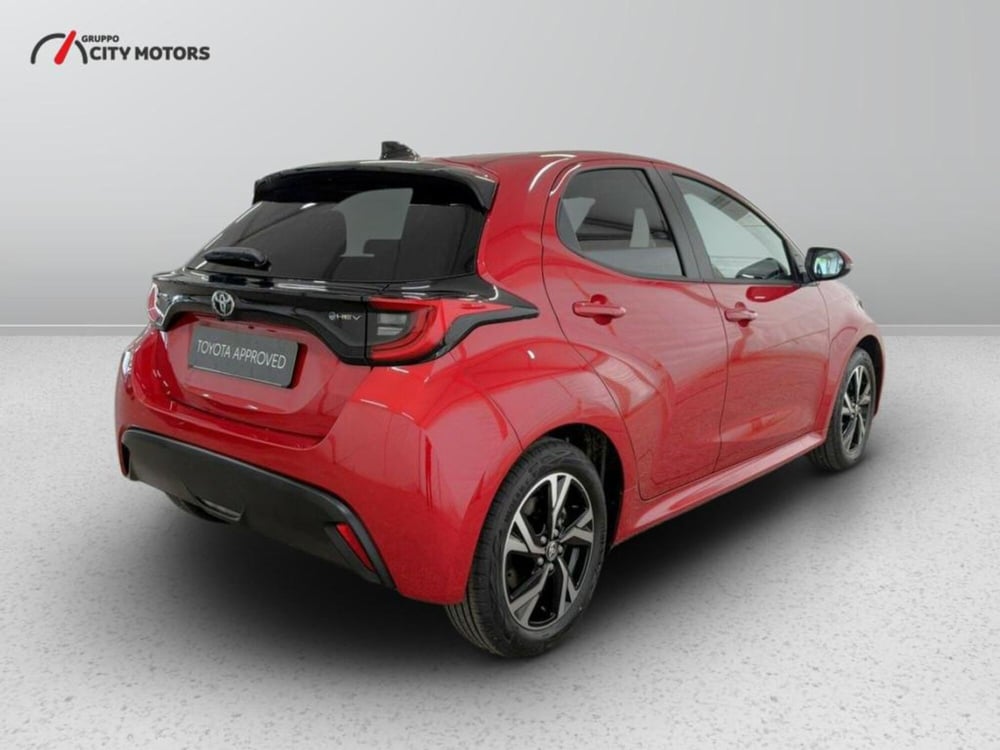 Toyota Yaris Cross nuova a Monza e Brianza (6)