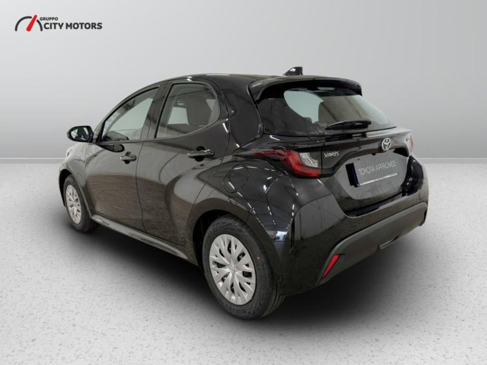 Toyota Yaris Cross nuova a Monza e Brianza (4)
