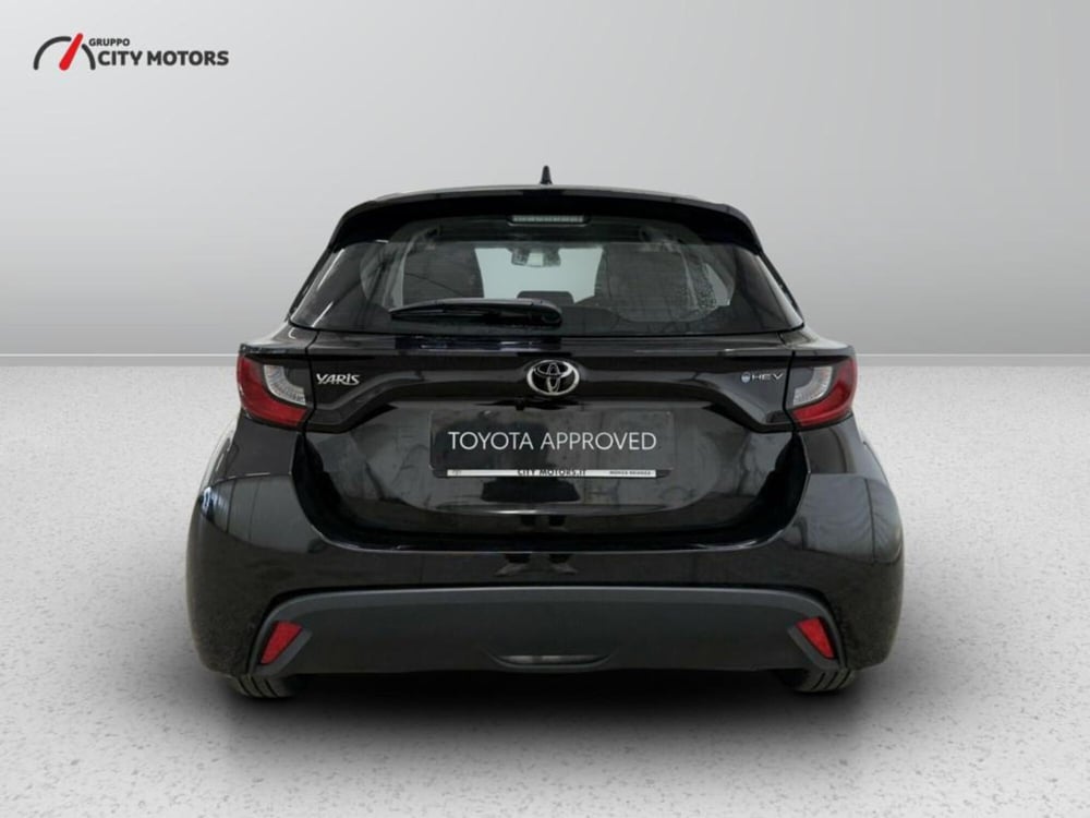 Toyota Yaris Cross nuova a Monza e Brianza (5)