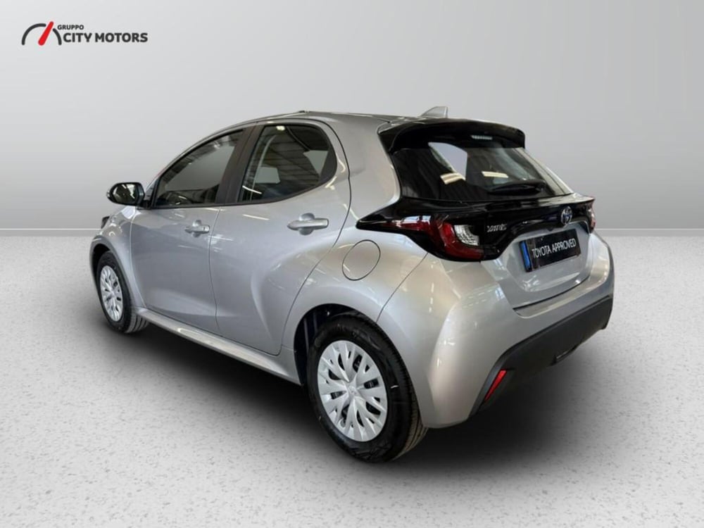 Toyota Yaris Cross nuova a Monza e Brianza (4)