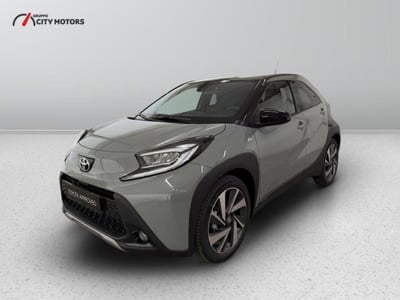 Toyota Aygo X 1.0 Lounge 72cv nuova a Monza