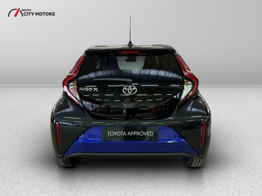Toyota Aygo X nuova a Monza e Brianza (5)
