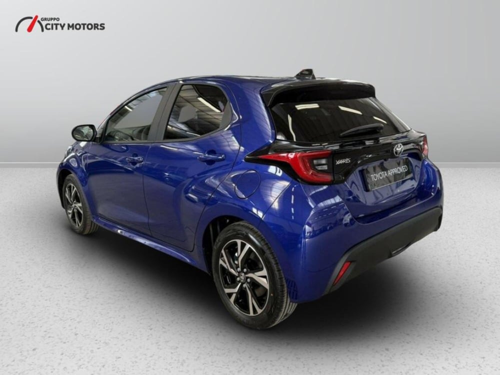Toyota Yaris Cross nuova a Monza e Brianza (4)