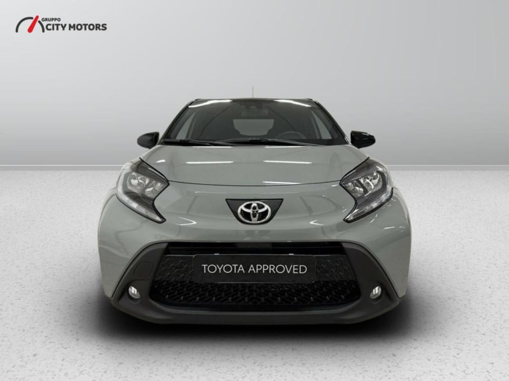 Toyota Aygo X nuova a Monza e Brianza (2)