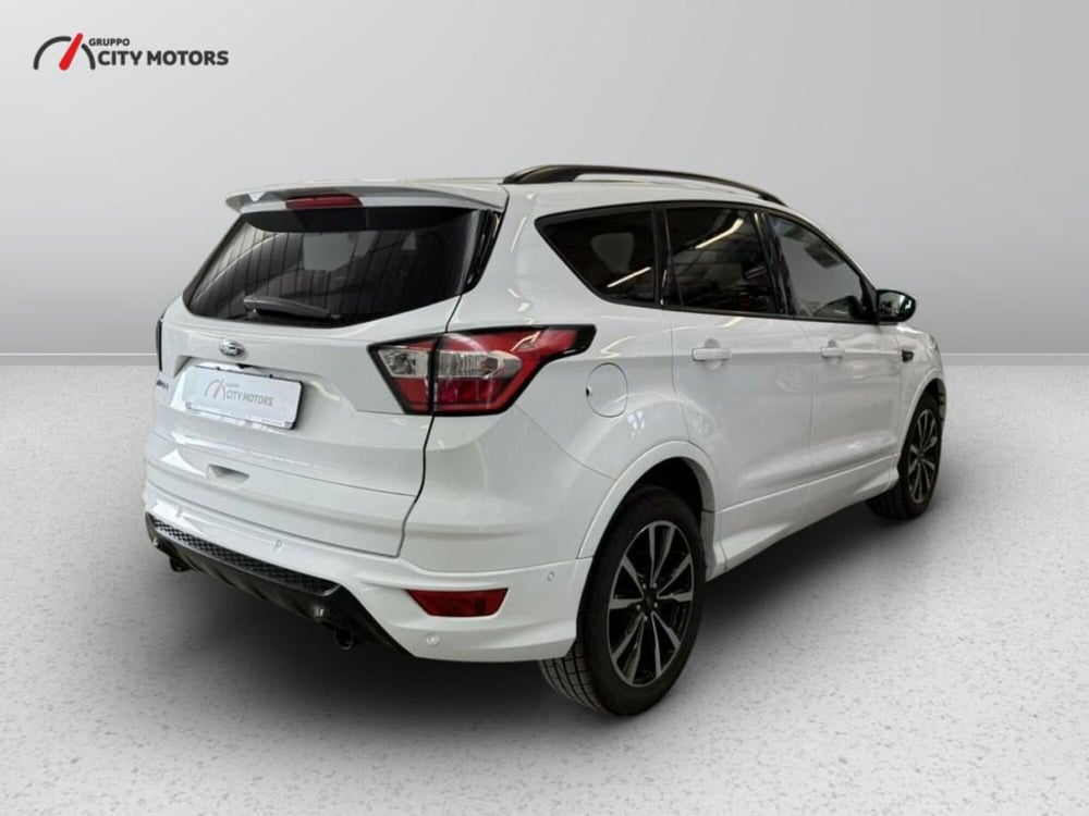 Ford Kuga usata a Monza e Brianza (6)