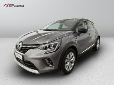 Renault Captur Plug-in Hybrid E-Tech 160 CV Intens del 2022 usata a Monza