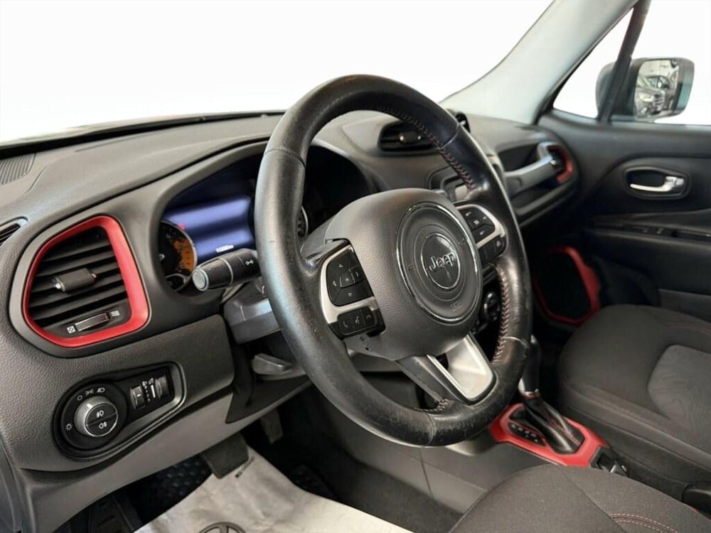 Jeep Renegade usata a Monza e Brianza (11)