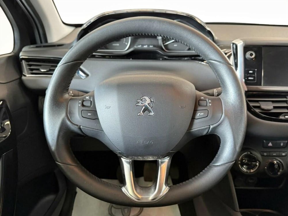 Peugeot 208 usata a Monza e Brianza (7)