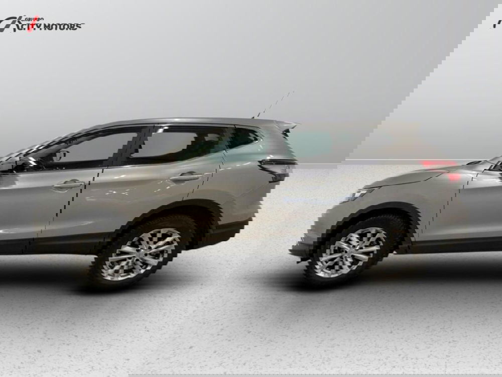 Nissan Qashqai usata a Monza e Brianza (3)