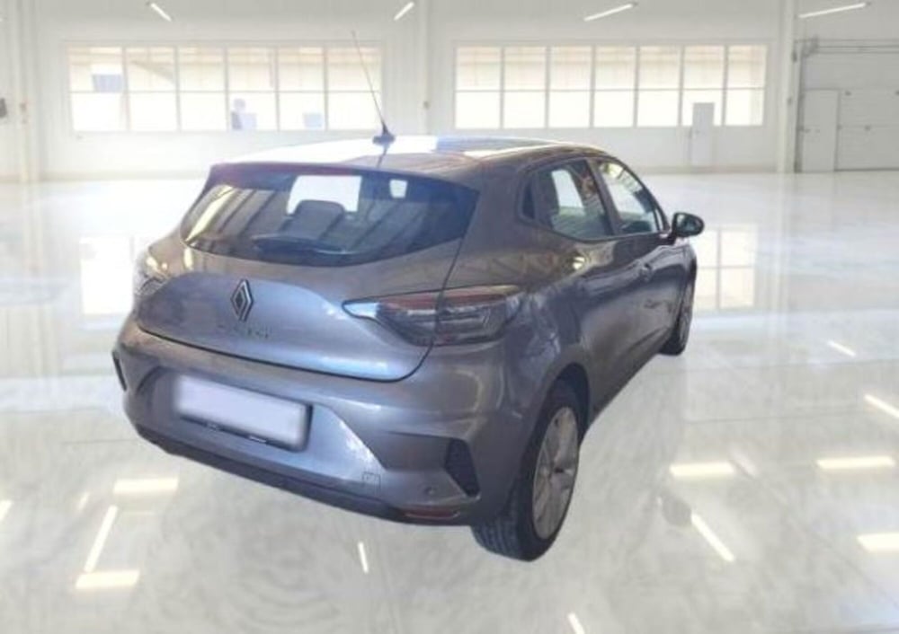 Renault Clio usata a Catania (2)
