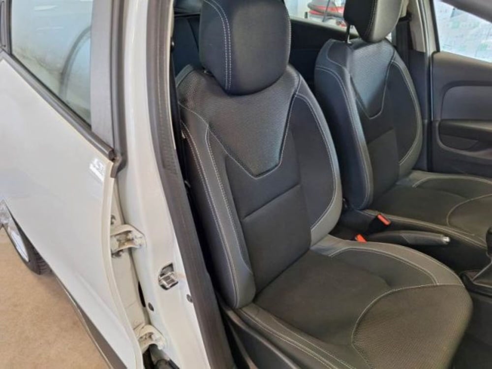 Renault Clio Sporter usata a Catania (8)