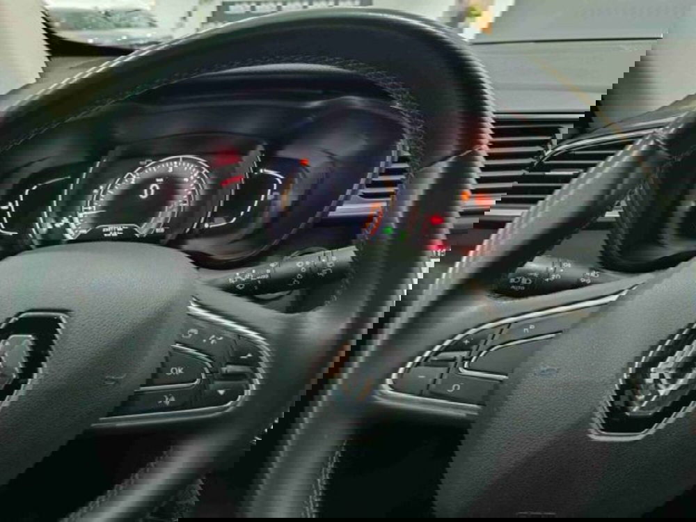 Renault Kadjar usata a Catania (17)