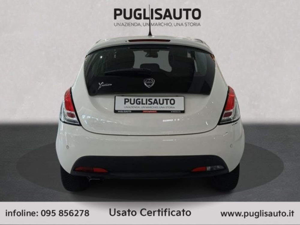 Lancia Ypsilon usata a Catania (5)