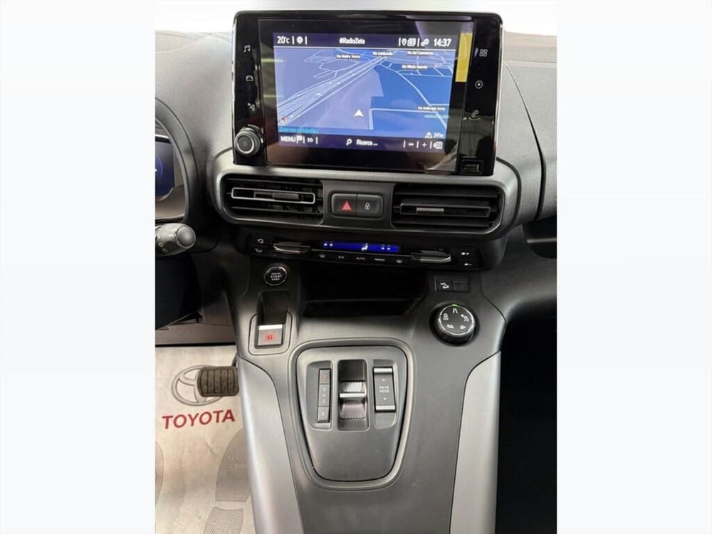 Toyota Proace City Verso nuova a Monza e Brianza (13)