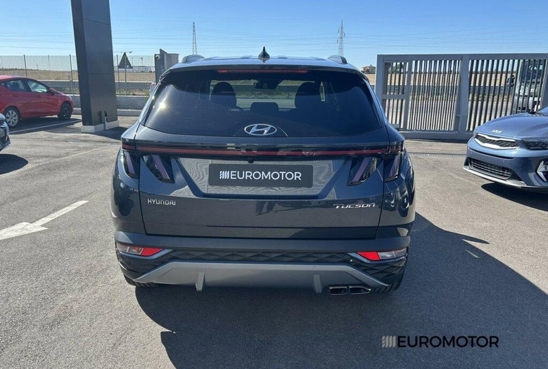 Hyundai Tucson usata a Bari (6)