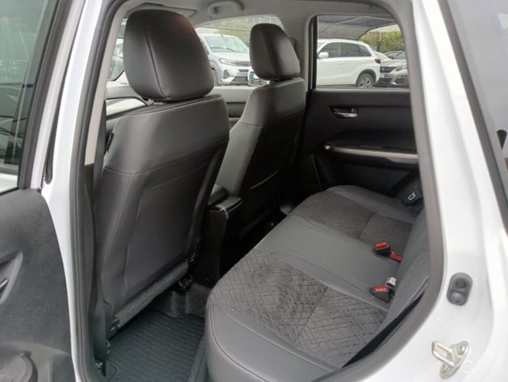 Suzuki Vitara nuova a Brescia (20)